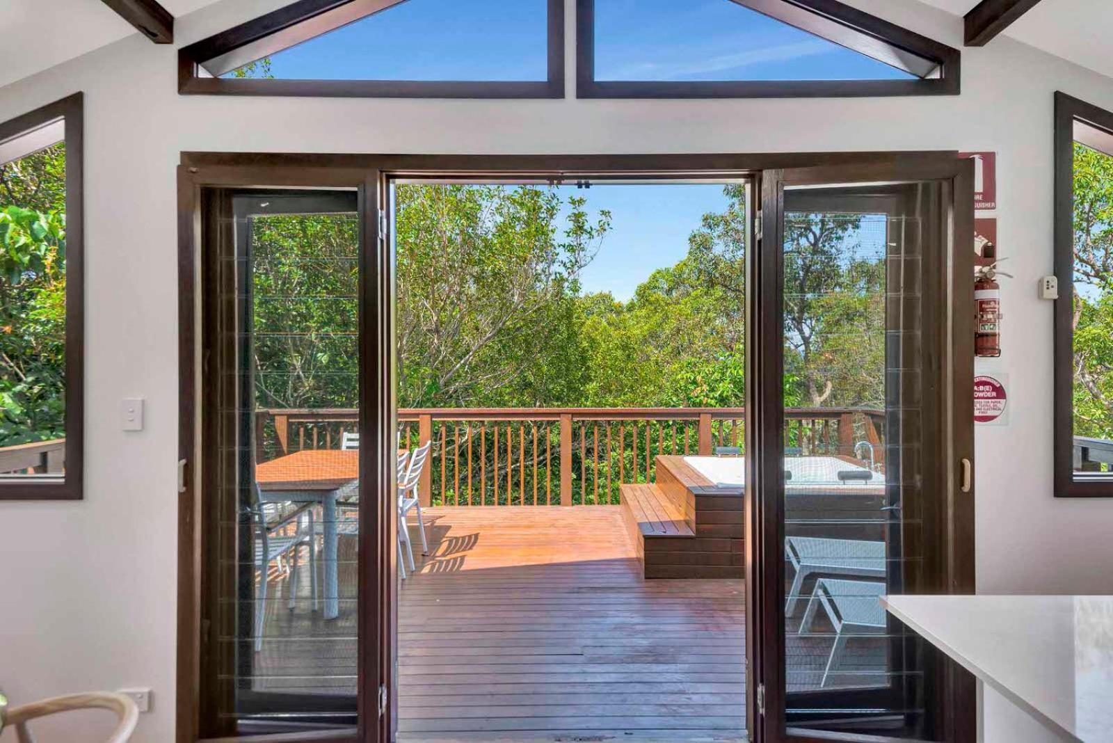 The Oasis Apartments And Treetop Houses Byron Bay Exterior foto